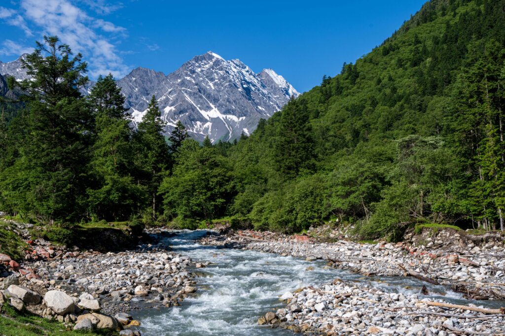 一个人自驾四川西部理小路