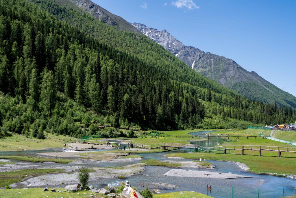 一个人自驾四川西部理小路