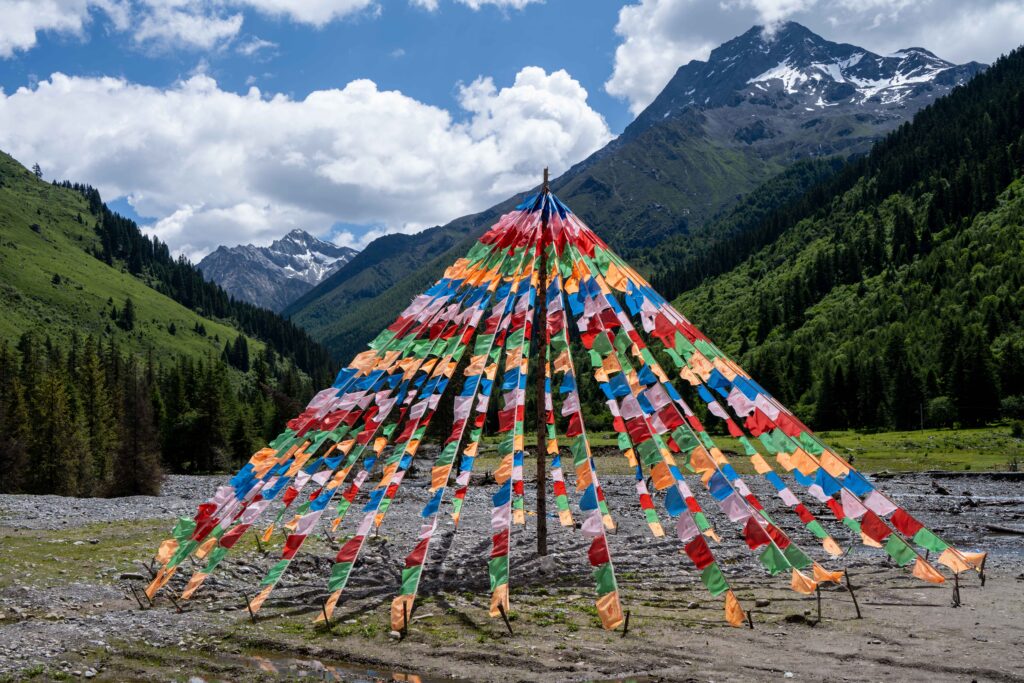 一个人自驾四川西部理小路