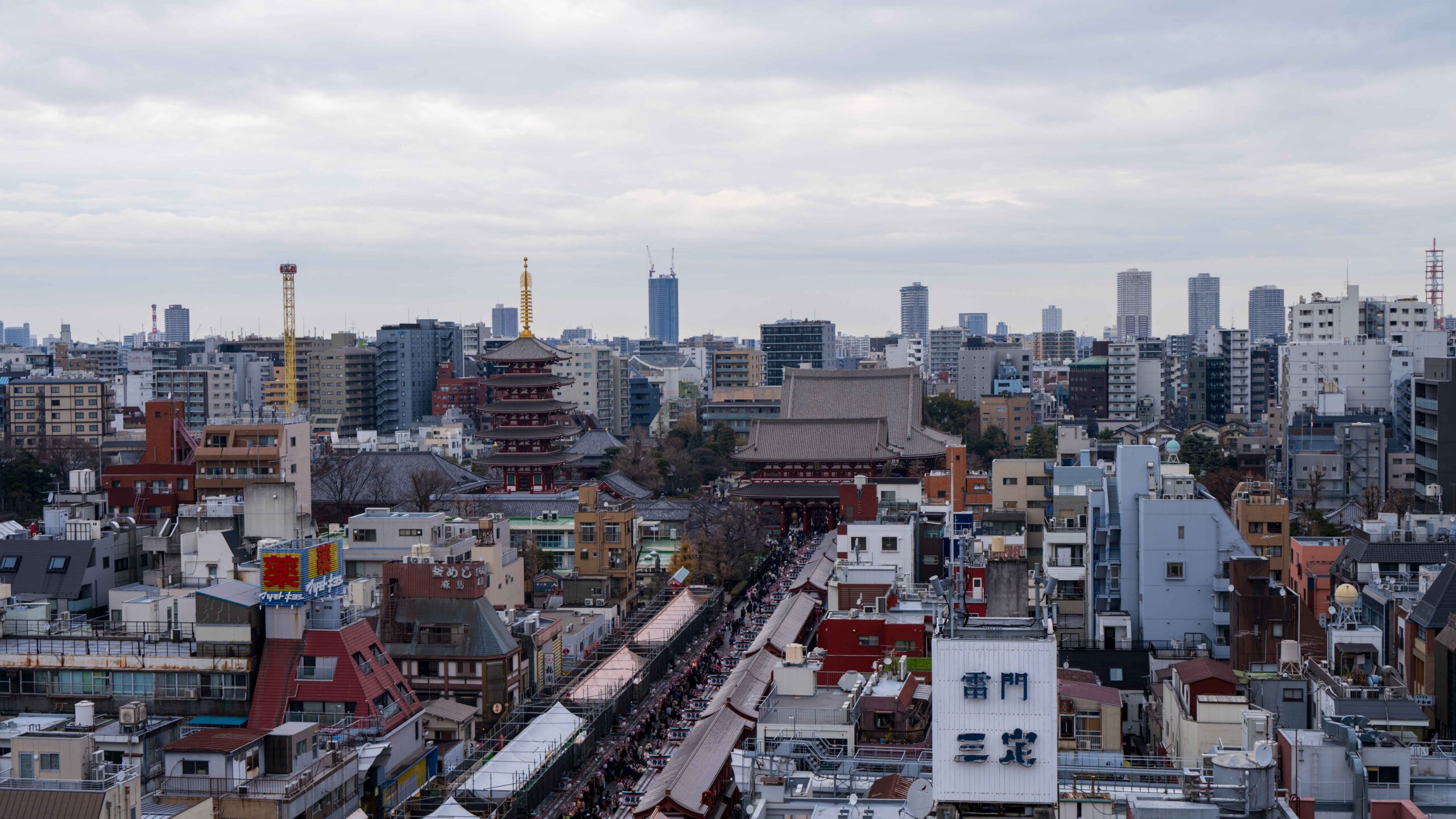 一个人在日本旅行